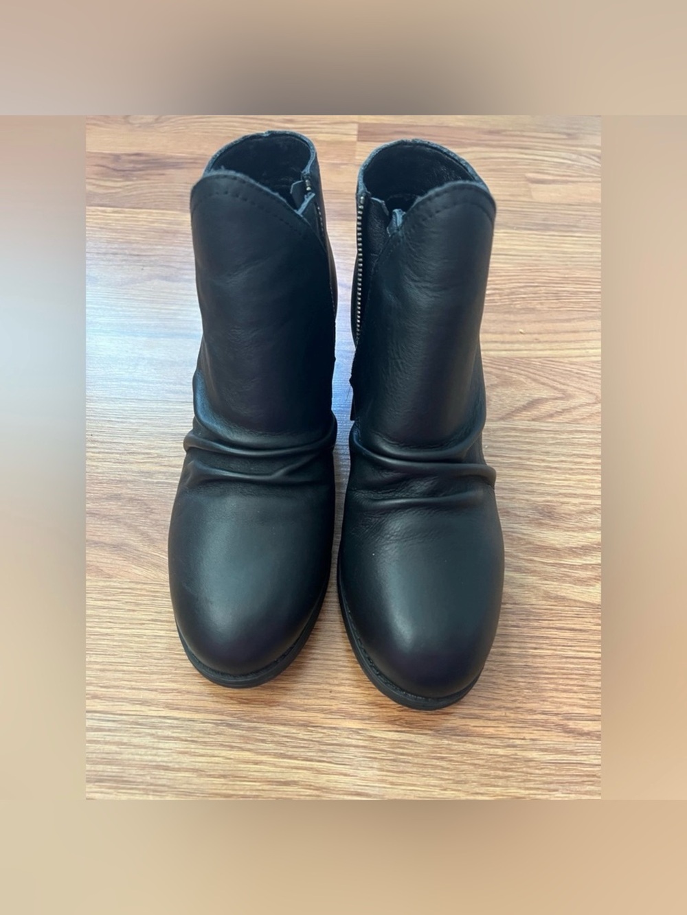 Skechers Ladies Leather Booties
